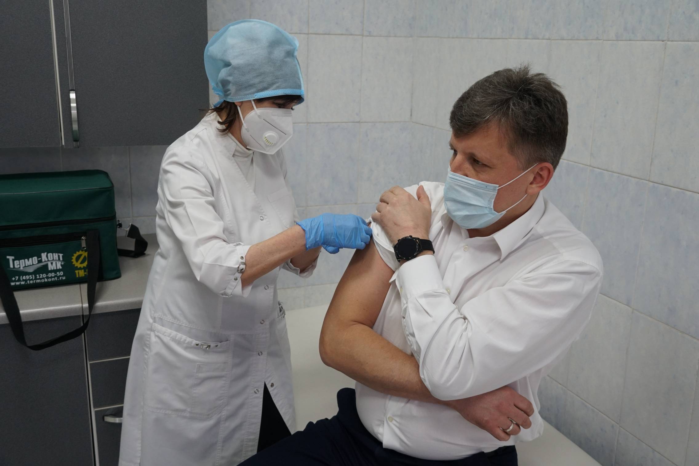 Работники УК «Кузбассразрезуголь» прошли второй этап вакцинации  от COVID-19
